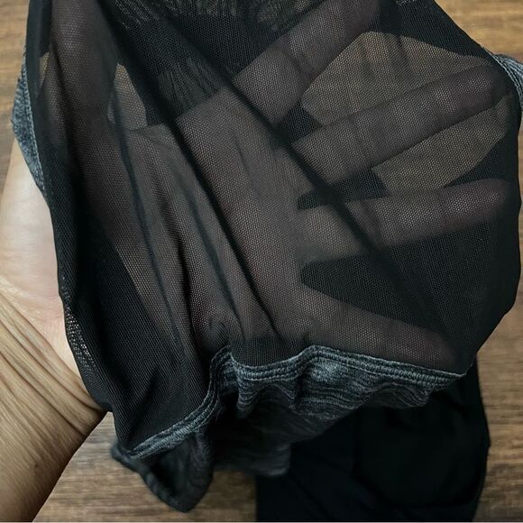 Women's LULULEMON Work The Circuit Tank Heathered Black/Black size 6 - Picture 3 of 9